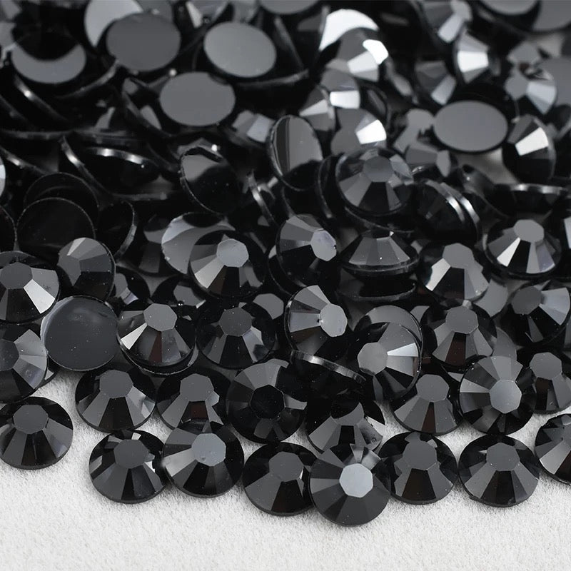 Black Ice Resin Rhinestones( SS 20) 5 MM